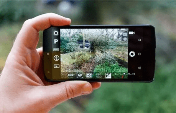 打雷可以玩手机吗:手机里拍的照片可以打印出来吗？